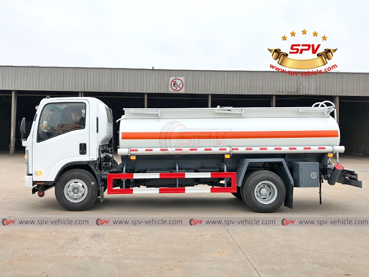 6,000 Litres Fuel Tank Truk ISUZU - LS